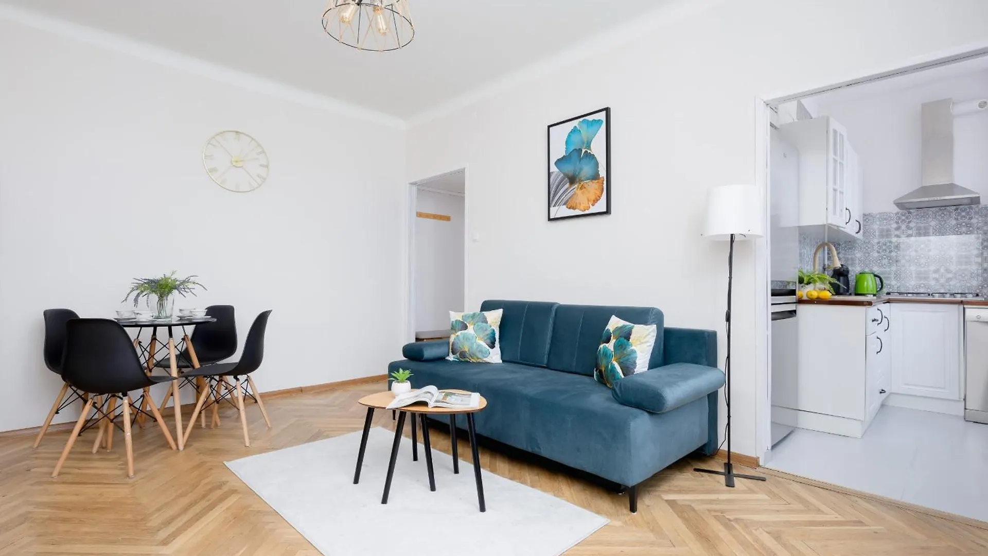 Apartment Near Lazienki Krolewskie W Warszawie By Noclegi Renters Warsaw